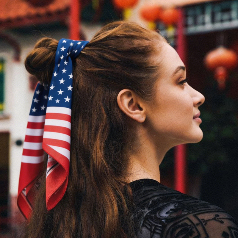Women Bags Usa - ผ้าพันคอผ้าซาตินพิมพ์ลายธงชาติสหรัฐอเมริกา ผ้าพันคอวันประกาศอิสรภาพอเมริกัน ผ้าพันคออเนกประสงค์ ผ้าพันผม ผ้าพันหูหิ้วกระเป๋า สำหรับวันหยุดและใช้ในชีวิตประจำวัน
