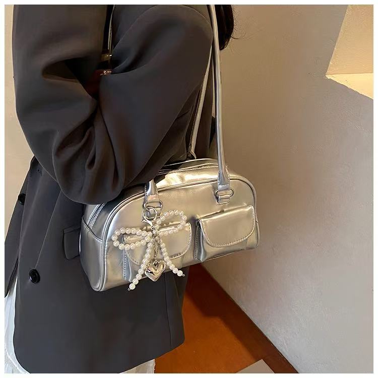 กระเป๋าสะพายไหล่ทรงโบว์ใต้วงแข - Women Bags For Airport บทวิจารณ์และราคา