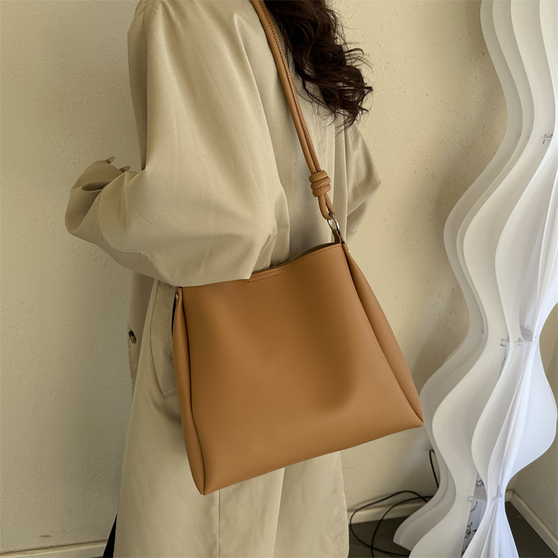 กระเป๋าสะพายไหล่หนังสำหรับผู้ห - Women Bags For Airport บทวิจารณ์และราคา